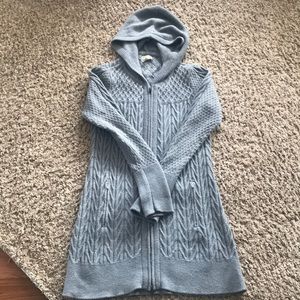 Akini 3/4 length zip sweater